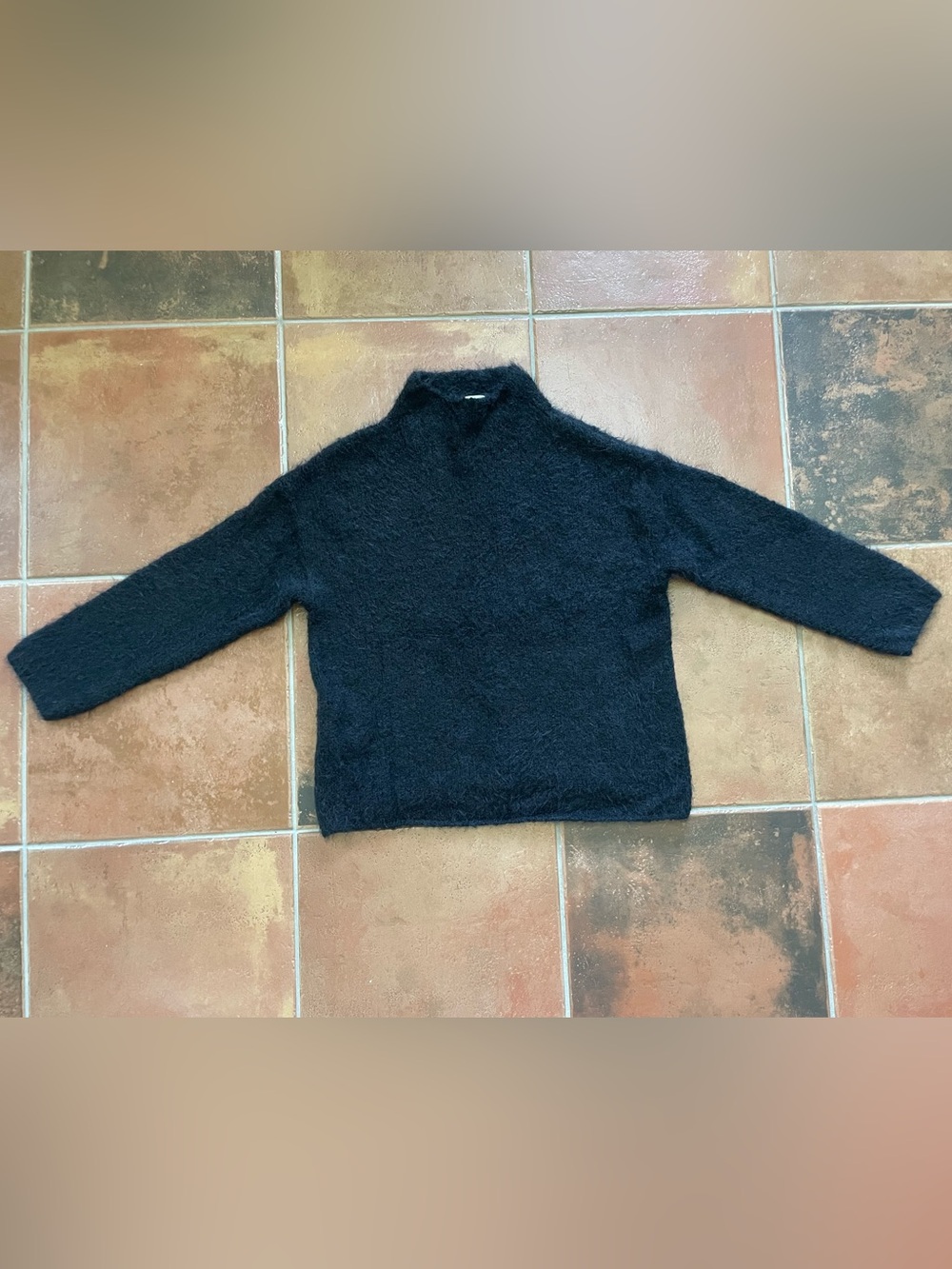 ☀️ SALE☀️ Open Edit sweater, medium - Picture 2 of 6